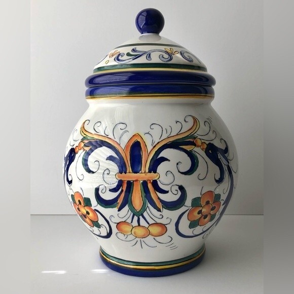 TUSCANY VASE DECORATIVE WITH LID 11.5'' TALL WHITE/BLUE MULTICOLOR MADE IN CHINA - Picture 2 of 9